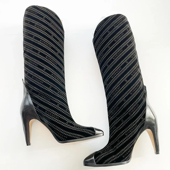 Givenchy Velvet Chain Logo GV3 Boot 95MM SZ 38.5 8.5 black leather pointed toe - Picture 4 of 13